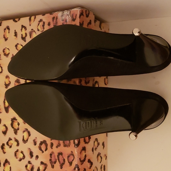 ♤ Luc Berjen Vintage Black Heels - Picture 7 of 8